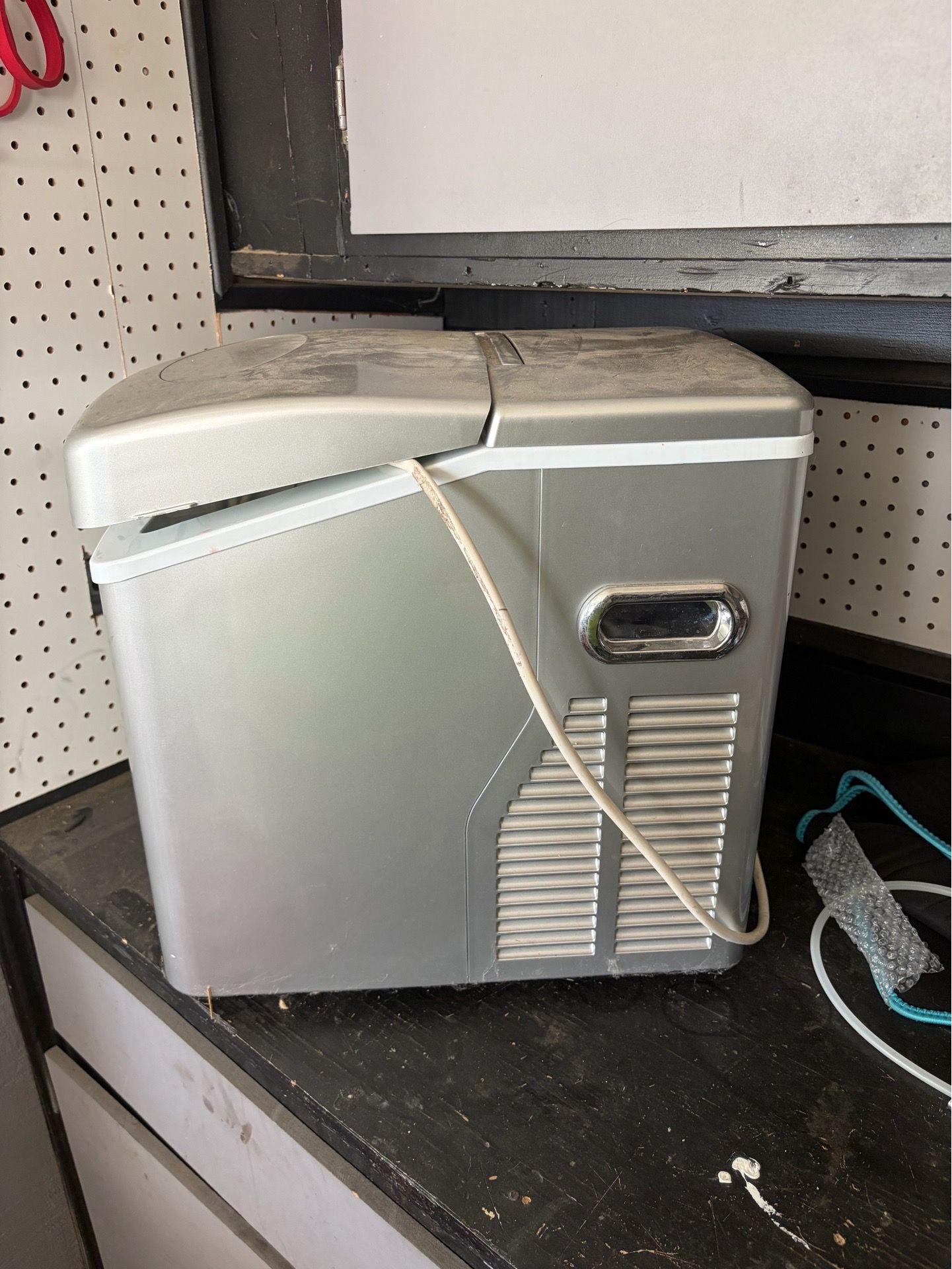 Magic Chef Portable Ice Machine