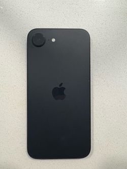 iPhone 16e