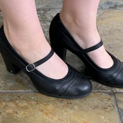 Black Mary Jane Work Heels - Size 9