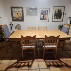 Dining Table & Chairs