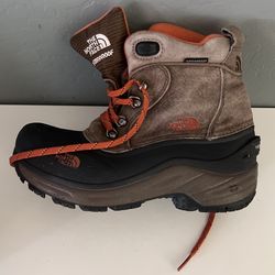 North Face Snow Winter Boots Size 3 Kids