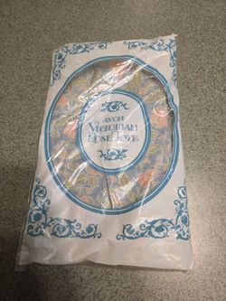 Avon Victorian Rose Bag
