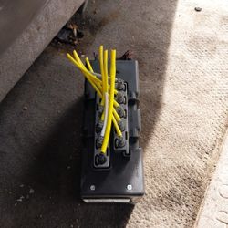 2006 Mercedes S500 Vacuum Pump Good Part