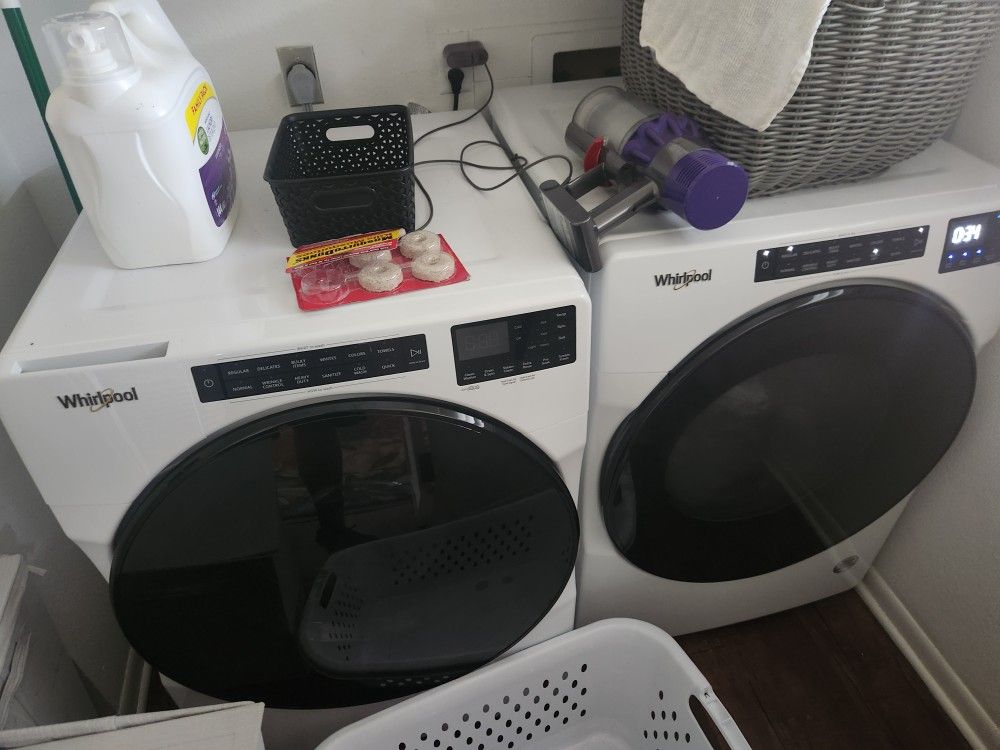 Whirlpool Washer Dryer Set