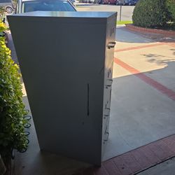 Filing Cabinet