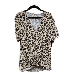 Women’s Leopard Print Top Size L