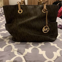Michael Kors Tote