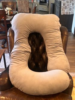Light blue maternity pillow