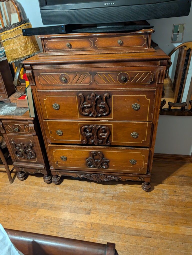 Antique Bedroom Set