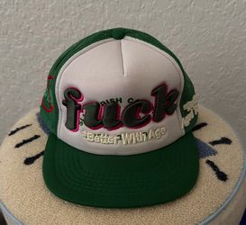 Better with age hat Bwa