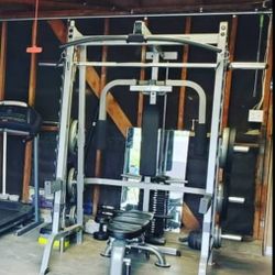 Body Solid Home Gym