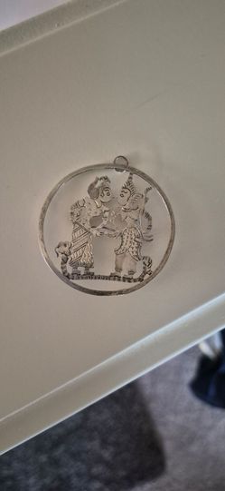 Vintage 925 silver brooch