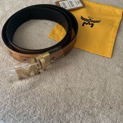 MCM Reversible Belt ( brand new ) 