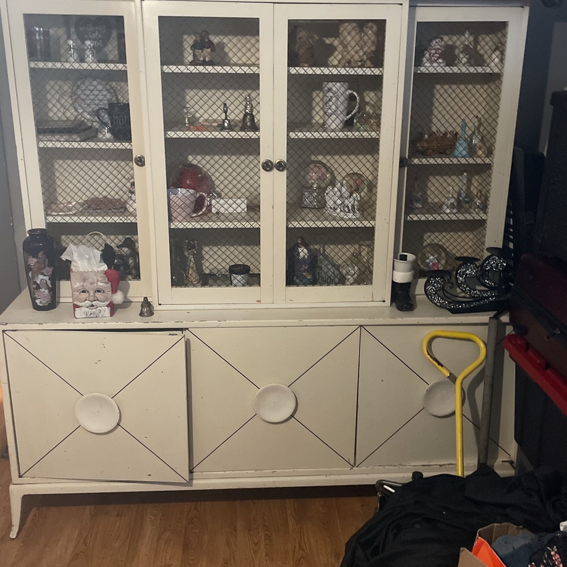 China Cabinet 4 Doors And Three Box Cabinets 