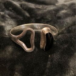 Mexico Black Onyx 7" Cuff Bracelet TE-57 950 Sterling Silver 2 Ounces