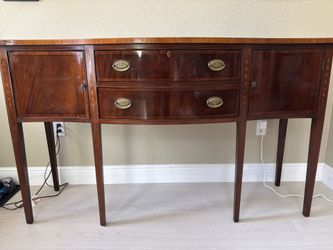 Entry Table/ Buffet 🌹Ethan Allen 🌺