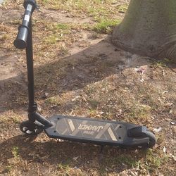 2 Hypper Electric  Scooters With Charger $70 Each or BEST OFFER
