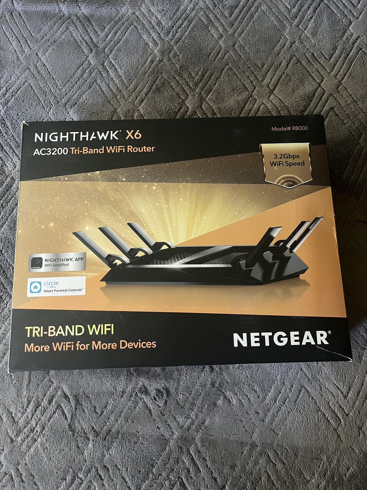 Netgear NightHawk  Ac3200 Tri-band WIFI Router