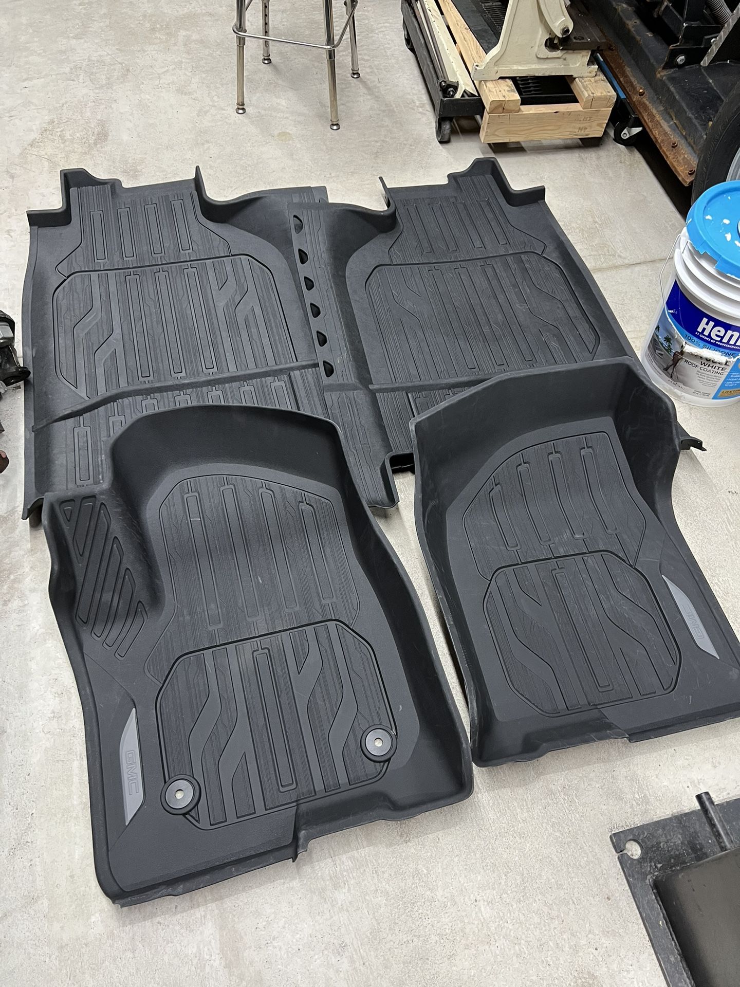 2019-2023 GMC Sierra OEM Floor Mats