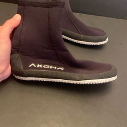 Akona Diving Boot Scuba Snorkel Booties Athletic Water Shoes Size XS 6