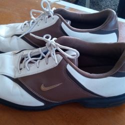 Men's Nike Golf Shoes Size 10