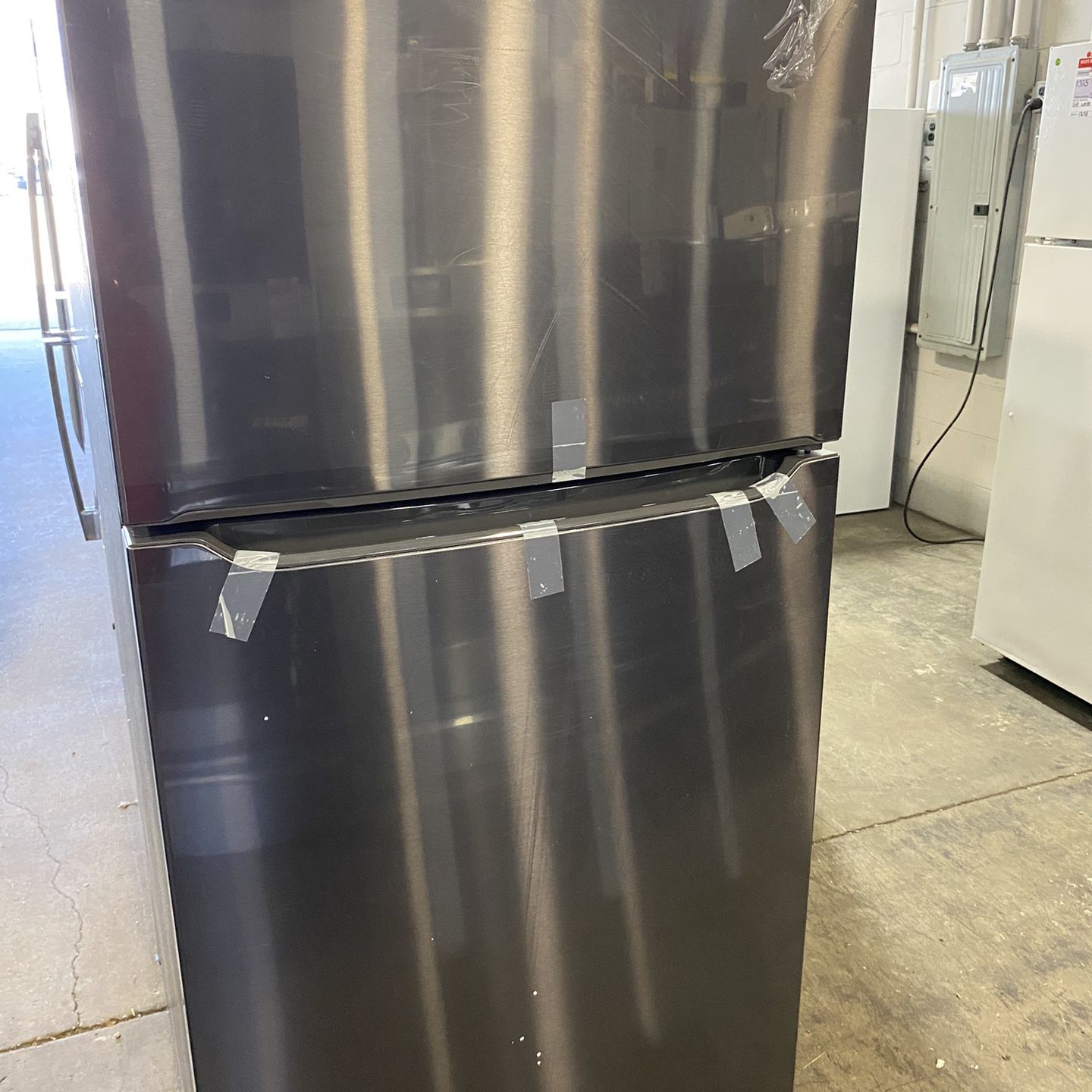 Black Stainless Refrigerator 