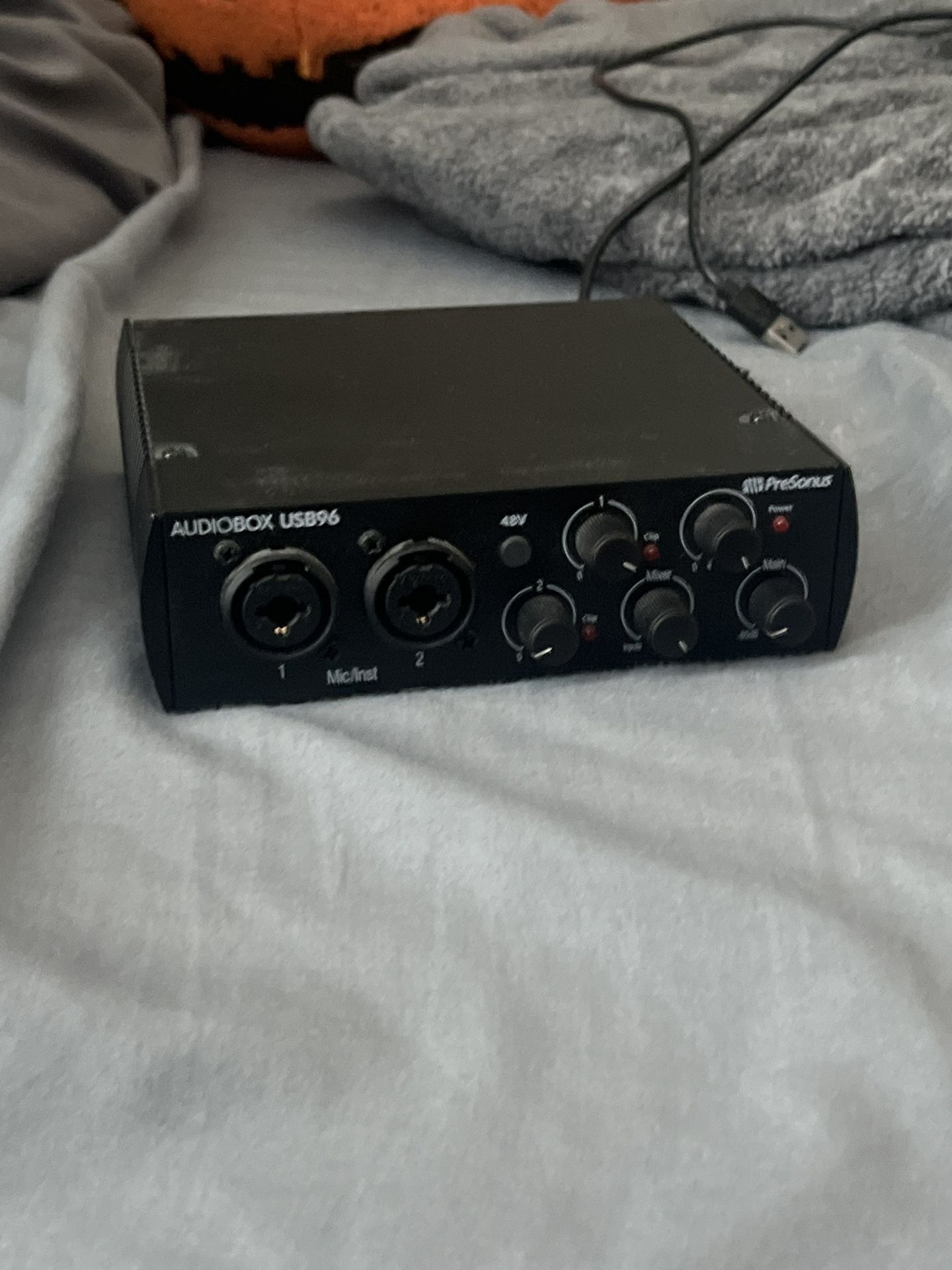 AUDIOBOX USB96 interface
