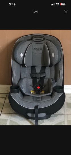 LIKE NEW SAFETY 1ST CONVERTIBLE CAR SEAT !!!!
