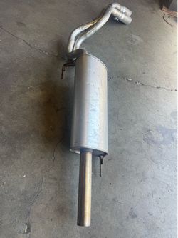 2015-2017 Ford F-150 OEM Rear Muffler Exhaust Assembly 5.0L V8 Take-Off