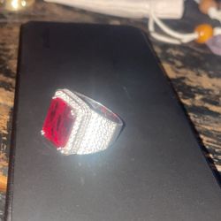 Solid Silver Ring Vvs1