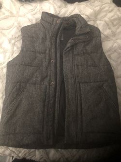 Used Gap Puffer Vest