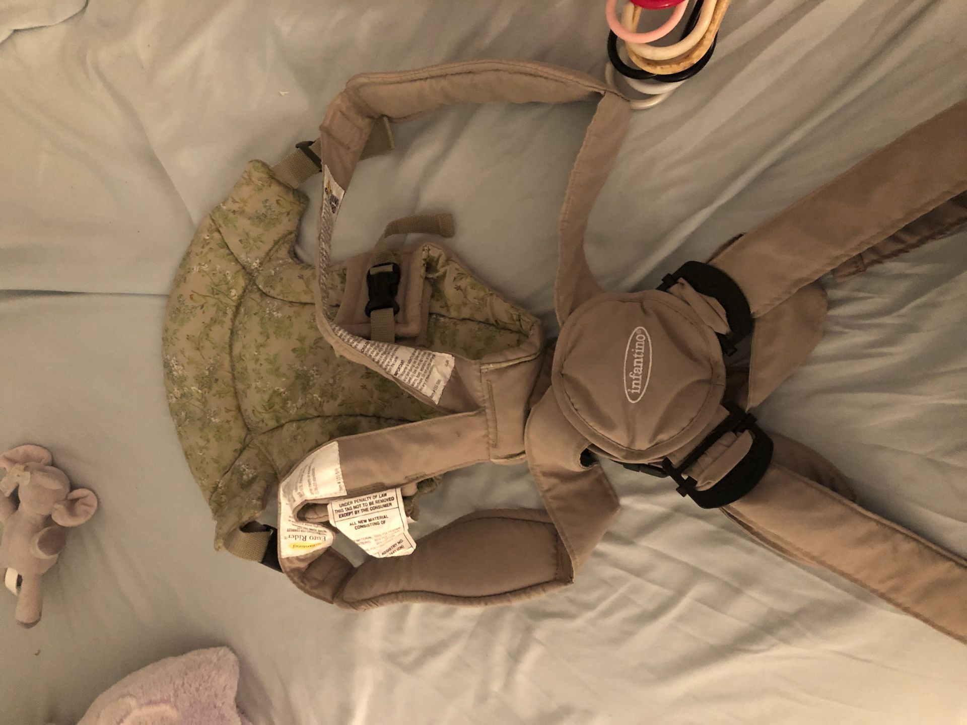 Infantino baby carrier