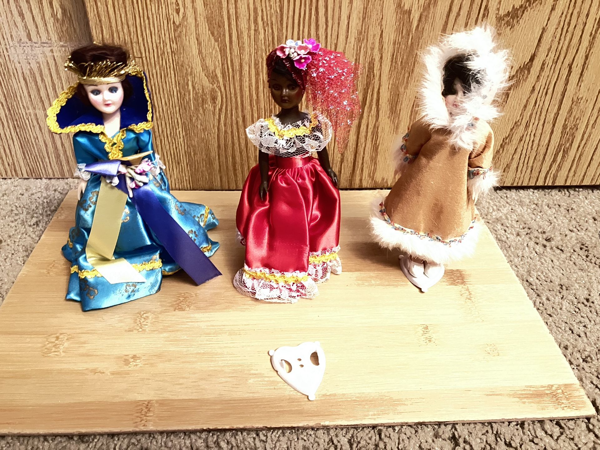 Antique Vintage Dolls 