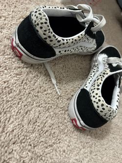 Size 4 Vans 