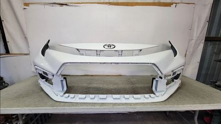 2020 2021 2022 2023 2024 TOYOTA COROLLA SE XSE FRONT BUMPER COVER OEM
