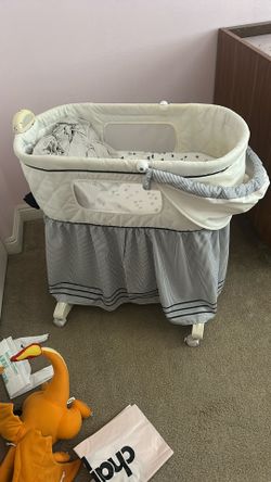 Baby Bassinet Crib - Clean Taken Care Of