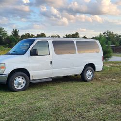 Ford Van 350