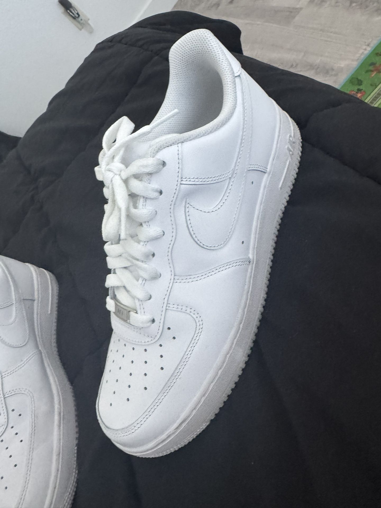 Air forces 1 Size 9.5 Men’s