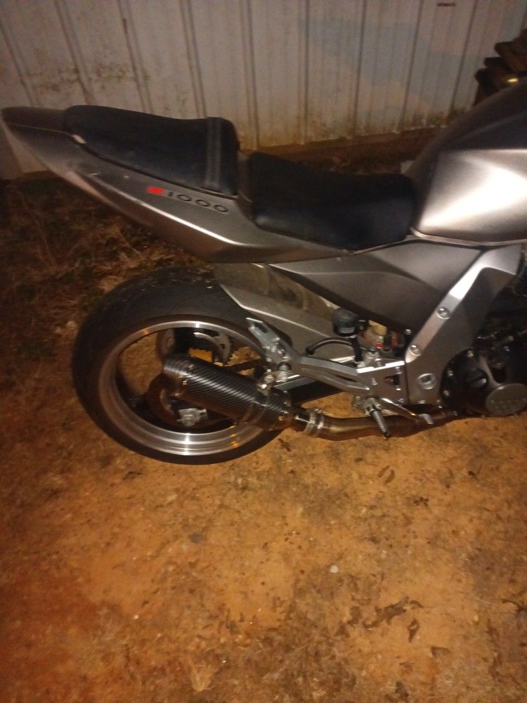 Kawasaki Ninja 1000Z 2005