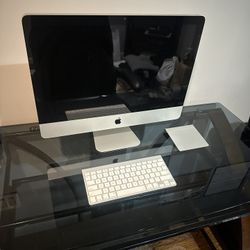 iMac 21.5 Inch Mid 2010