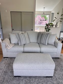 Sofa & Ottoman