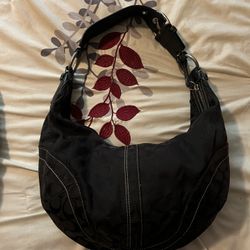 Cute Coach Hobo Shoulder Bag