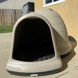 Indigo XL Doghouse