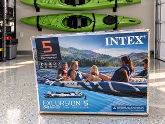 Intex 5 person inflatable boat