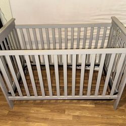 Crib And Mattress 