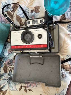 Polaroid 220 automatic