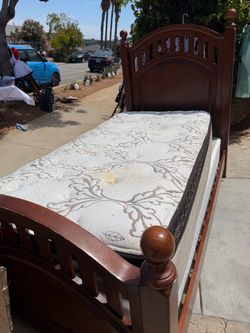 Cama twin