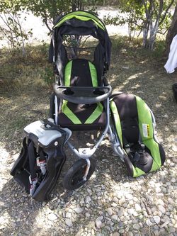 Stroller and carseat combo