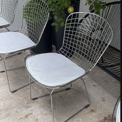 Bertoia  Designer  Chair 