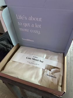 Never Used King - Brooklinen Core Sateen Sheet Set